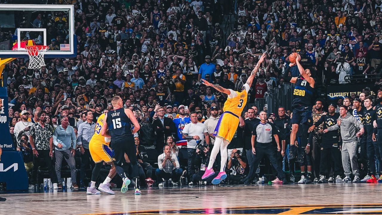 开云棋牌官网包含穆雷在尤文图斯比赛中大胜，高光表现引发热议！的词条