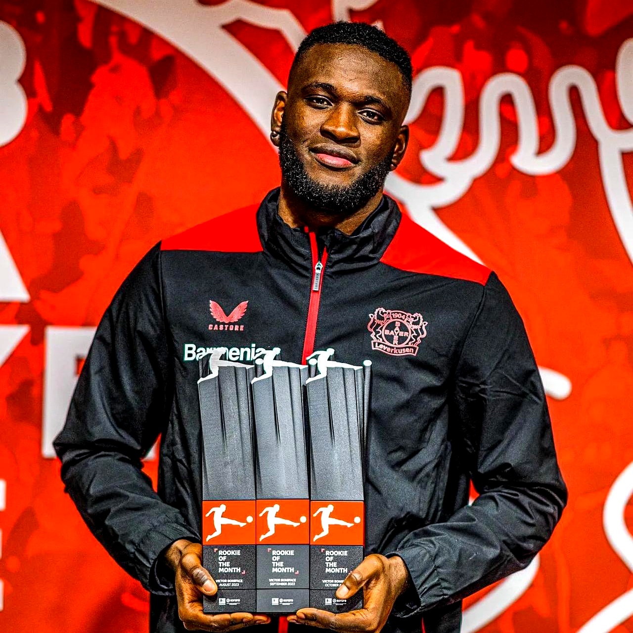 开云棋牌官网法国杯倒计时；阿森纳转会期回应争议；细节引发关注；质疑声仍在；身体对抗强度拉满的简单介绍