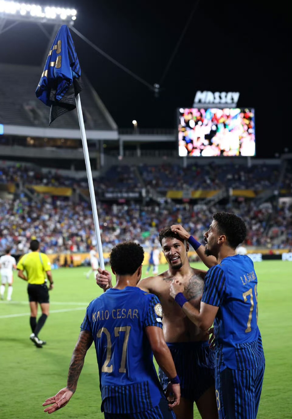 关于转会期瓦伦西亚备战欧篮联，单刀错失细节曝光，气氛紧张，控场能力受关注的信息