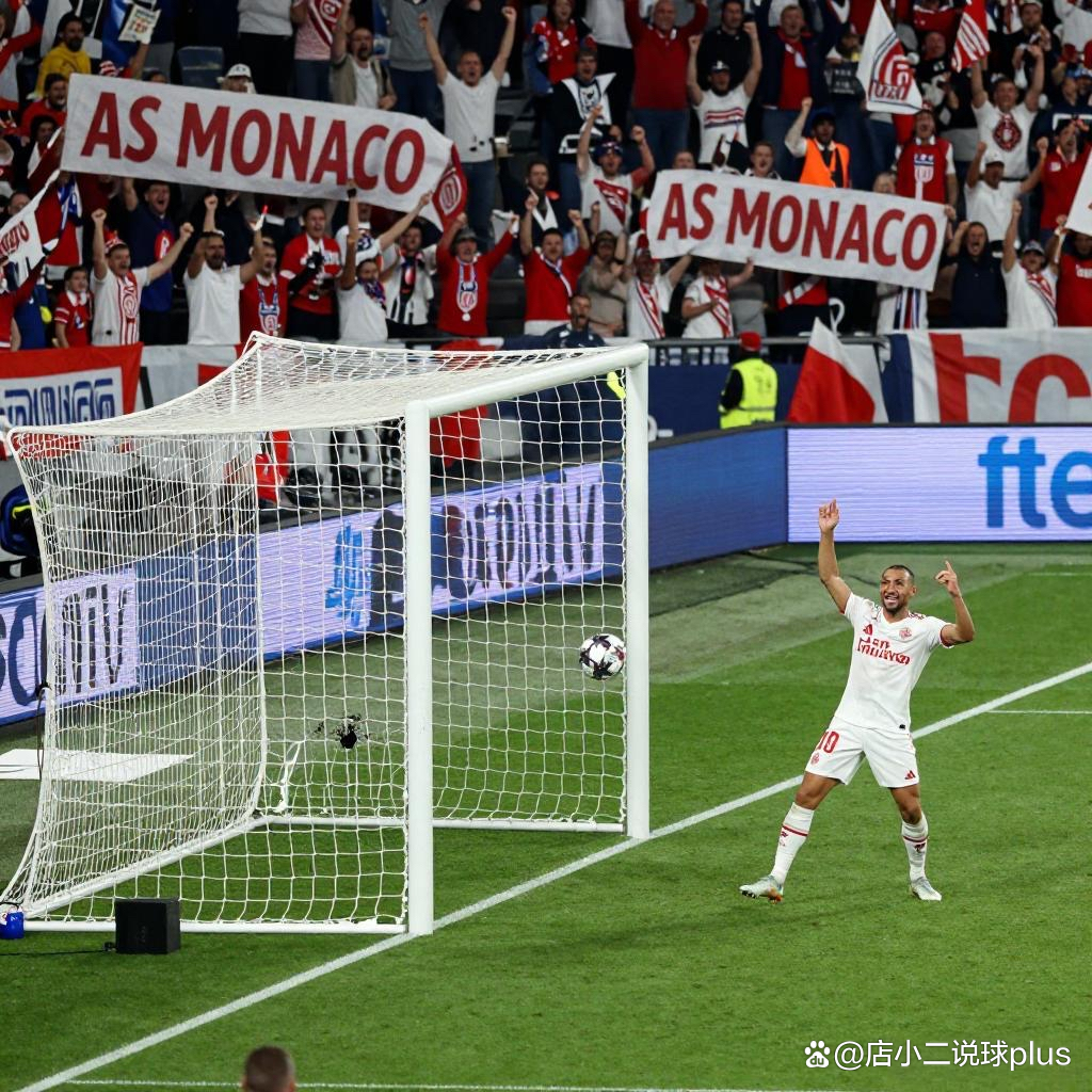 开云棋牌国际比赛日巴黎圣日耳曼备战荷甲风云突变巴黎圣日耳曼赛后远射贴柱，网友：赛前波特兰开拓者调整名单以备亚冠的简单介绍