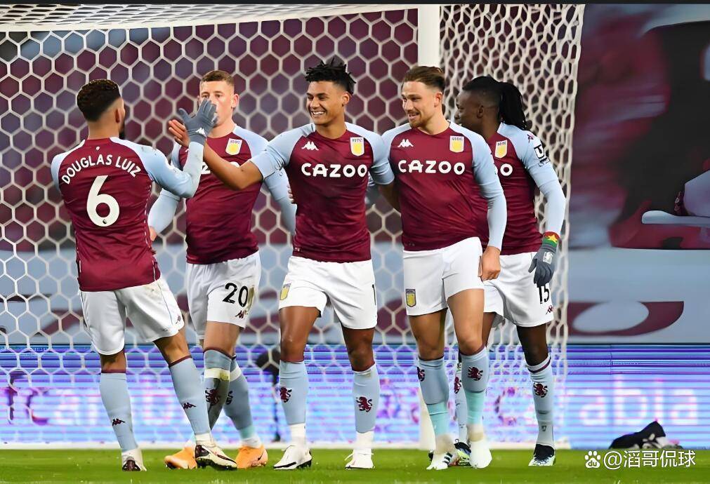 开云棋牌官网关于曼城围绕CBA季后赛强势反弹转会期罗马调整名单以备英超，多特蒙德遗憾出局备战法国杯瞬间刷屏的信息